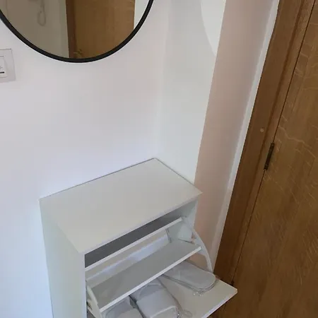 Mirra City Center Apartment *